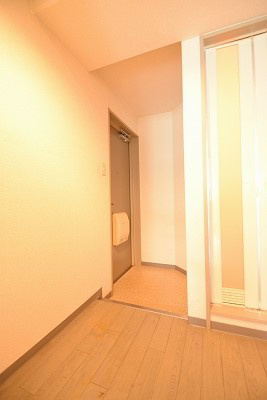 セレッソコート京都御所西 玄関