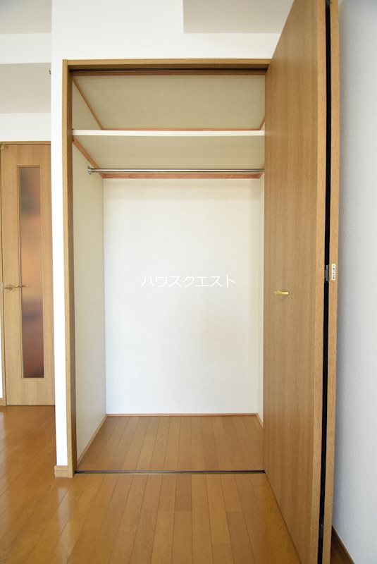プレサンス京大南 収納