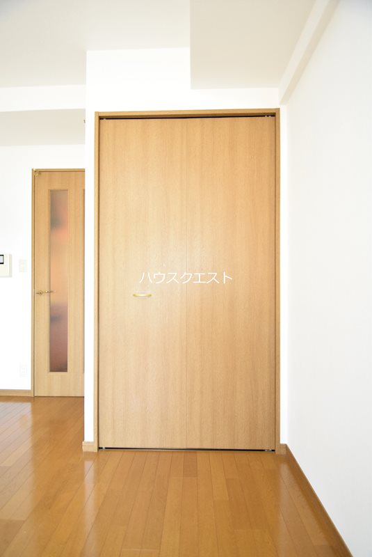 プレサンス京大南 収納