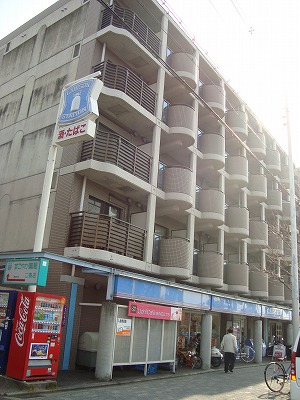 第二下堤谷口マンション コンビニ