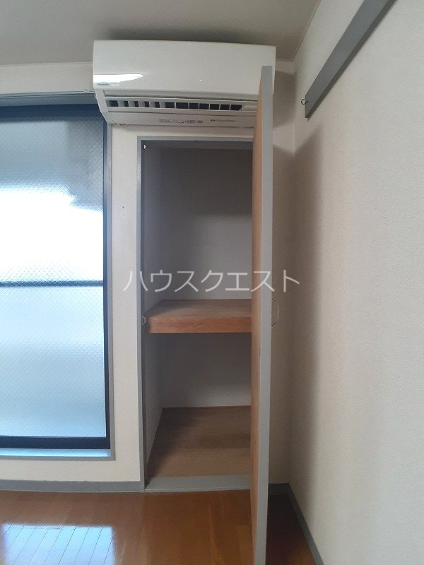 アドニス 収納