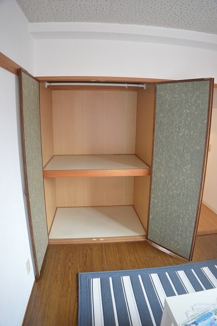 山田ビル 収納