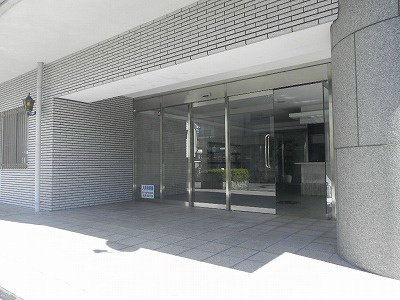 エースライフ洛北 玄関