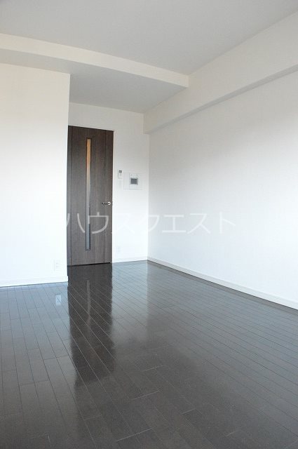 サムティ京都御池 リビング