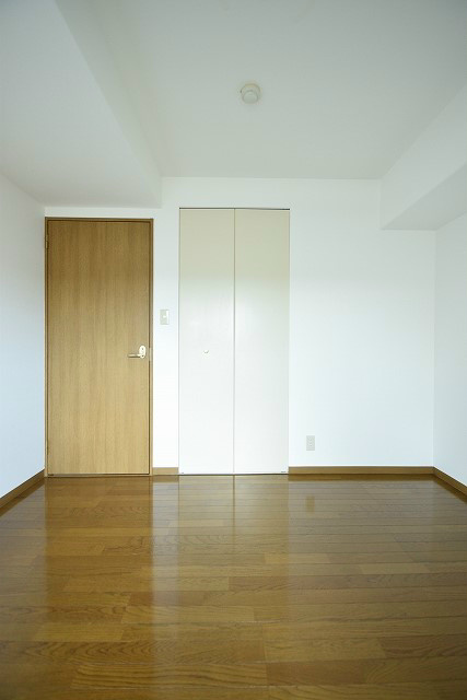 大晋メゾネ西陣今出川 ベッドルーム
