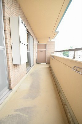 イースタン平野路 ベランダ