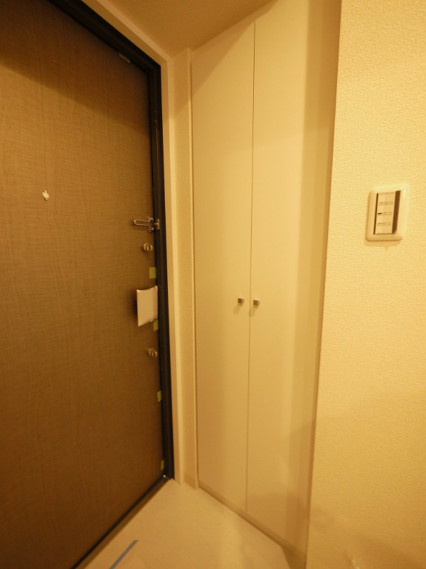 プラネシア東山三条 玄関