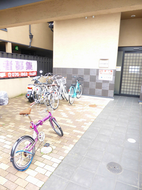 ロフティ四条大宮 エントランス