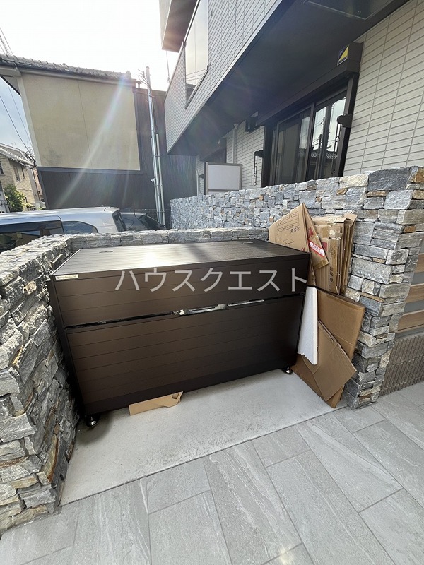 エスポアメゾン烏丸北大路 駐車場