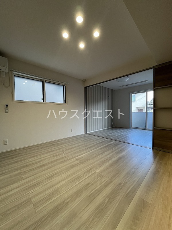 エスポアメゾン烏丸北大路 リビング