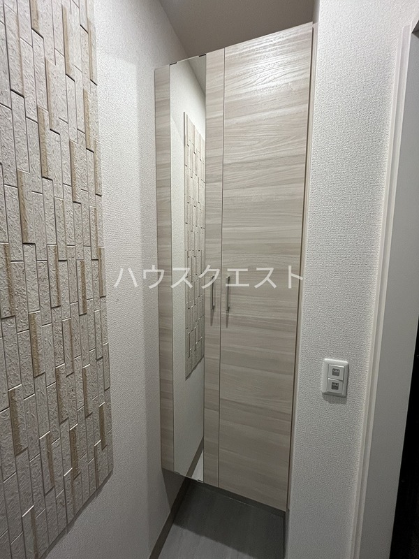エスポアメゾン烏丸北大路 玄関