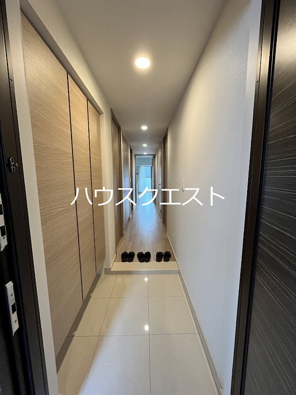 ジオ京都二条 玄関