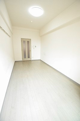 セレッソコート京都御所西 リビング