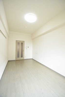セレッソコート京都御所西 リビング