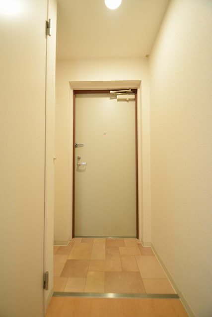 ポレール鞍馬口 玄関
