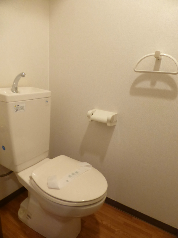 ヴィラさわだ トイレ