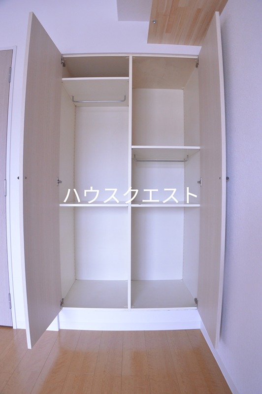 アクシルコート京都二条イースト 収納