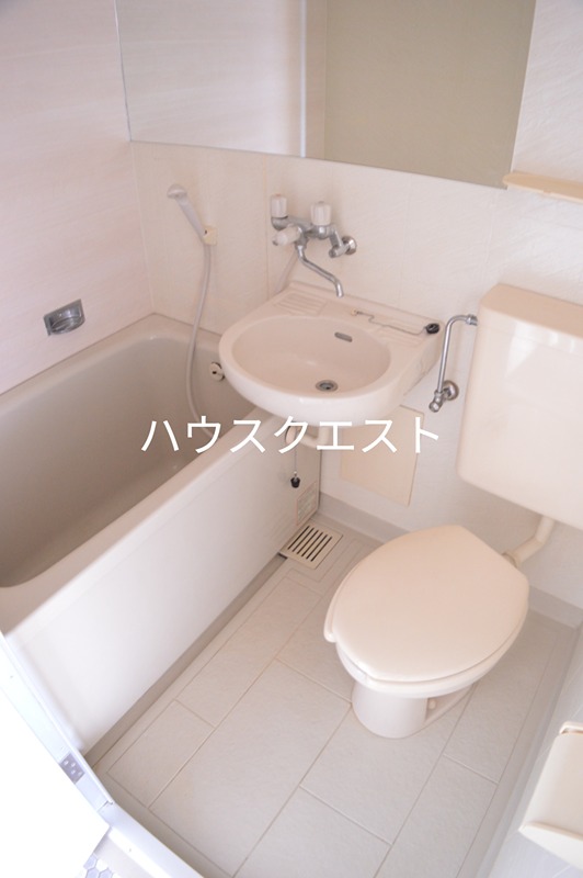 アクシルコート京都二条イースト 風呂画像