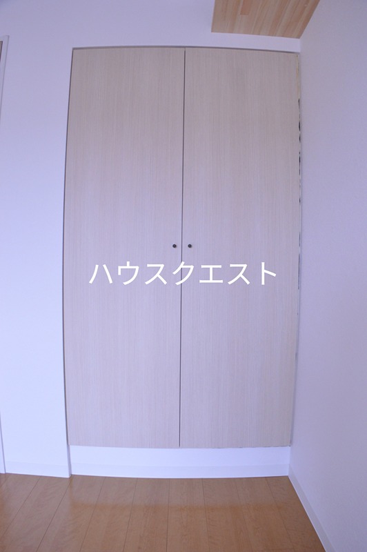 アクシルコート京都二条イースト 収納
