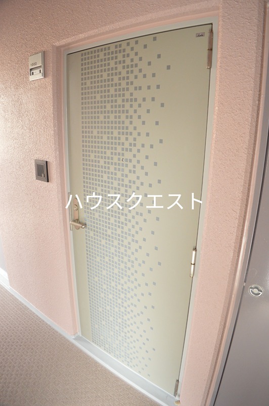 アクシルコート京都二条イースト 玄関