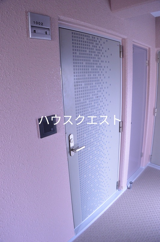アクシルコート京都二条イースト 玄関