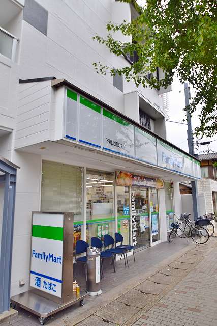 プレミオ下鴨 コンビニ