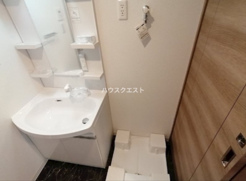 京都府京都市南区東九条南山王町35-2 洗面所
