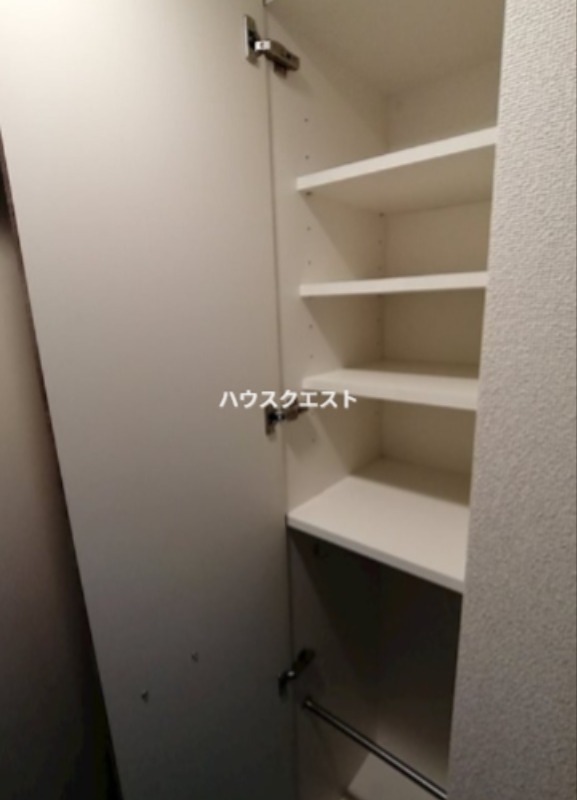 京都府京都市南区東九条南山王町35-2 収納