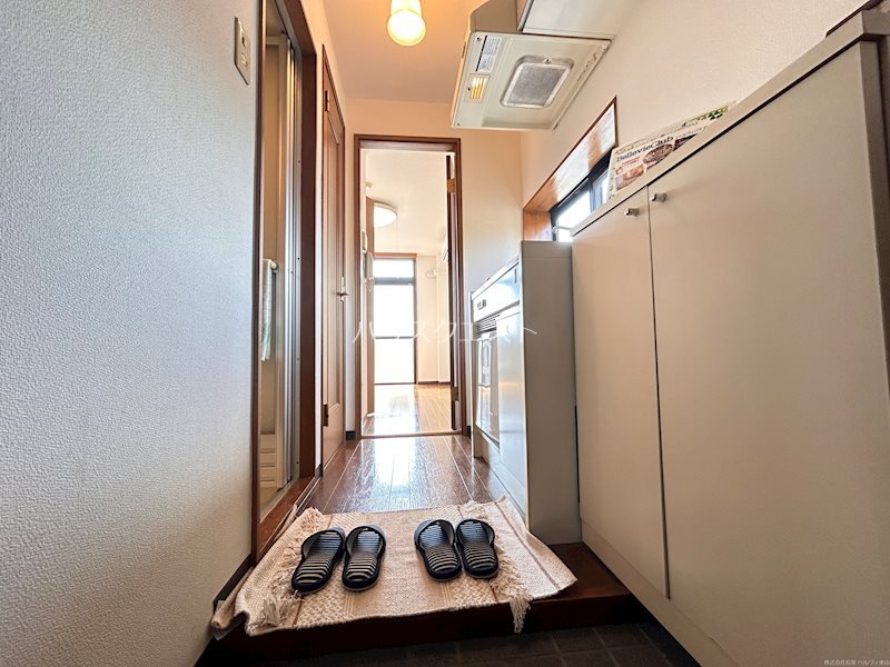 ペンタグラム壱番館 玄関