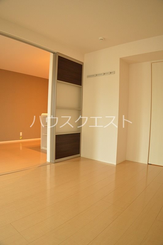 アビタシオン西院 リビング