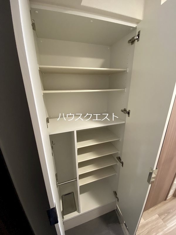 プレサンス THE KYOTO吉祥院 玄関