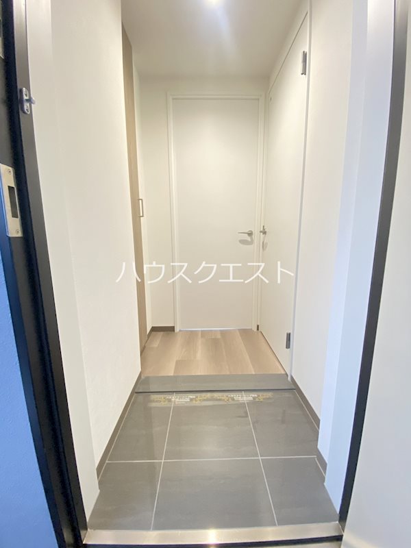 グランシティレジデンス 京都西院 玄関
