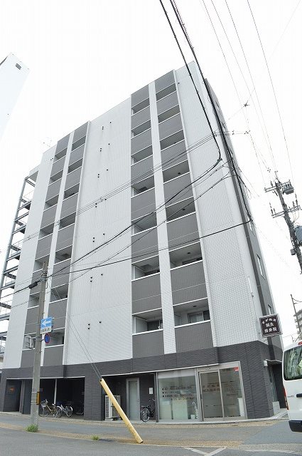 メディナ西大路Ⅱ 外観