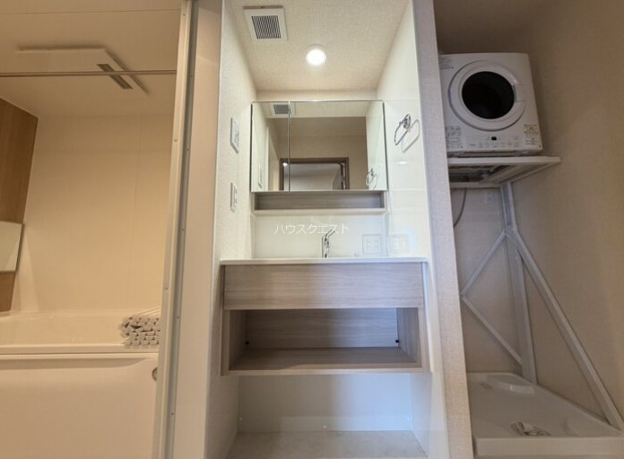 D-ROOM伏見駅前 洗面所