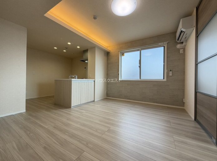 D-ROOM伏見駅前 リビング