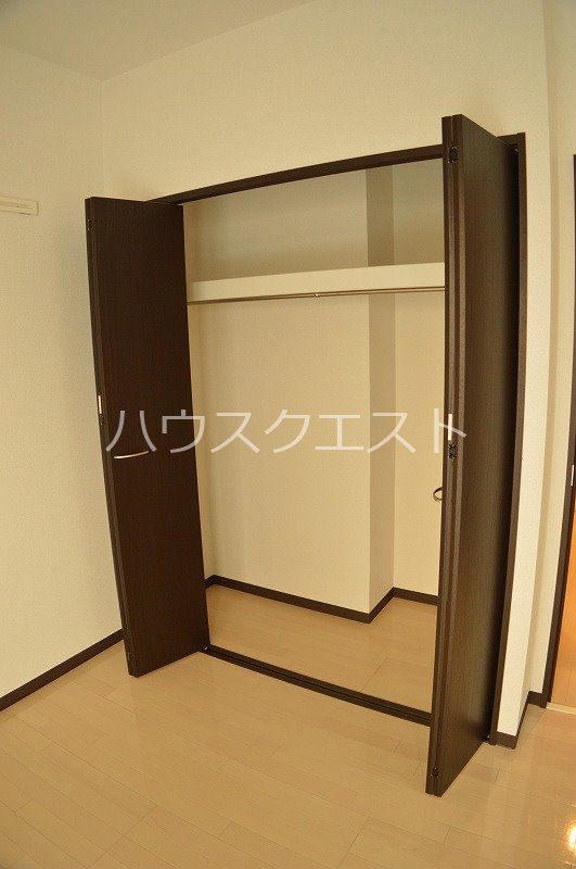 クレドール西院 収納