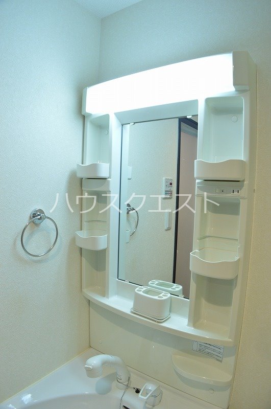 クレドール西院 洗面所