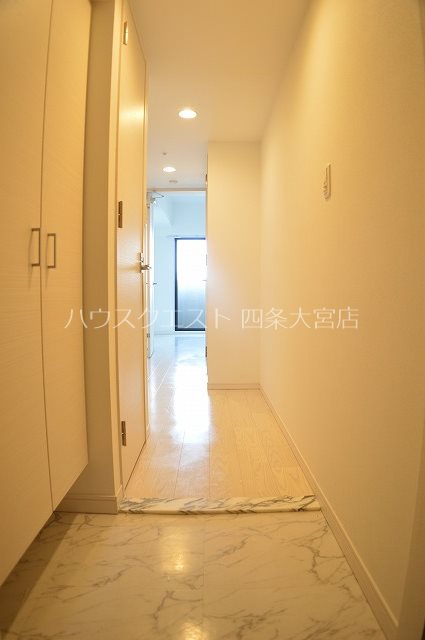 サムティ京都西大路 玄関