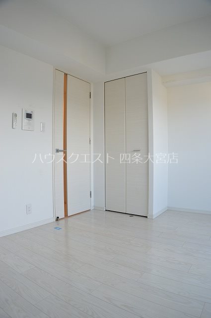 サムティ京都西大路 リビング
