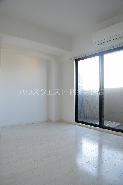 サムティ京都西大路 ベッドルーム