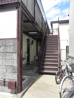 サニーコーポ岡崎 エントランス