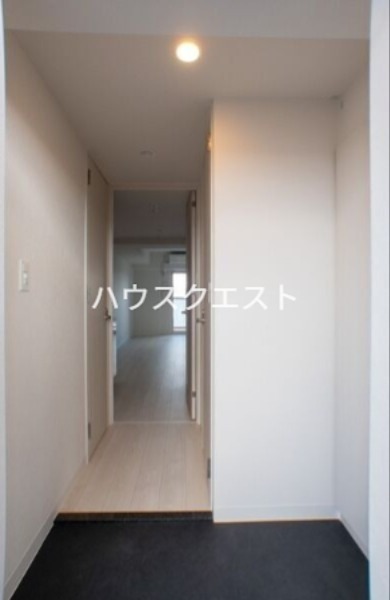 ソルテラスKYOTO西大路　瑠 玄関