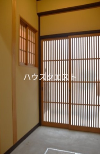 中堂寺庄ノ内町貸家 玄関