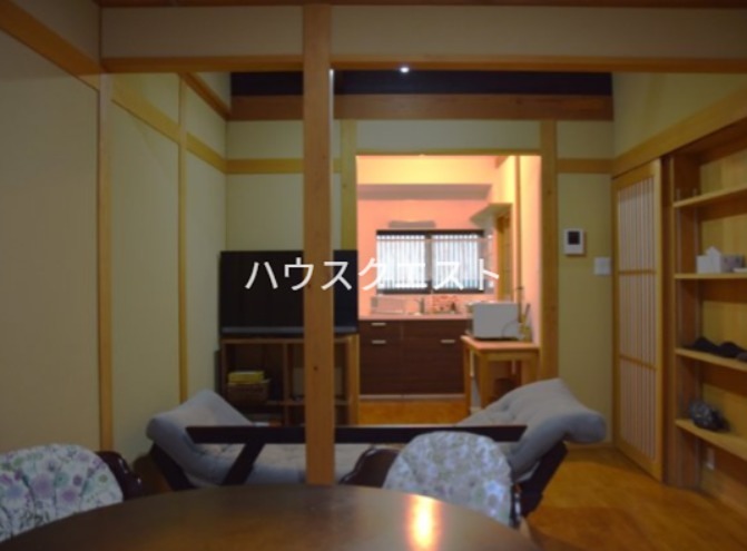 中堂寺庄ノ内町貸家 リビング