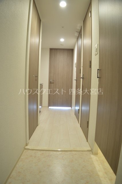 エスリード京都梅小路 玄関