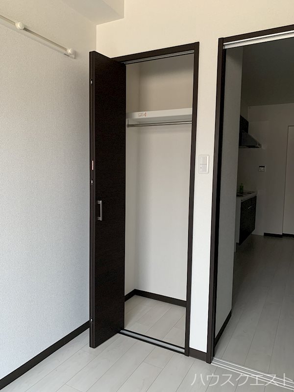 サクシード両替町 収納