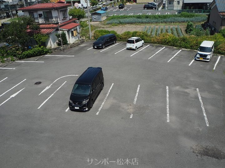 ＥＬＲＶＥＲ（エルヴェ） 駐車場