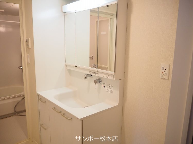 CASA　de　SOLANA 洗面所