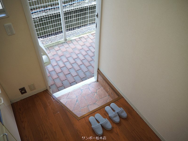 フレグランスパル 玄関