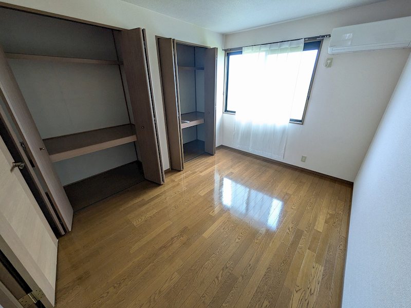 ハイランドタウン　D棟  収納